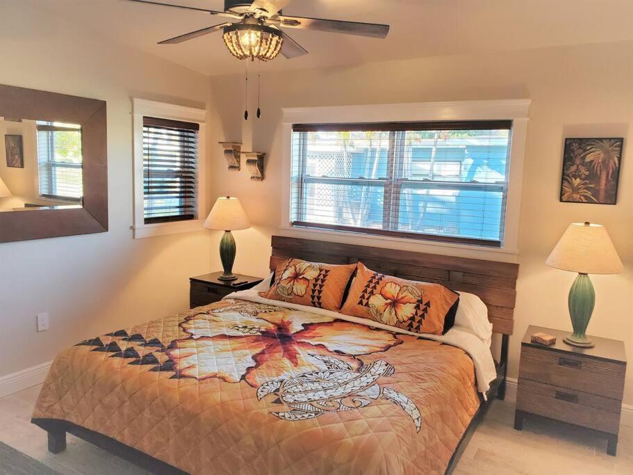 Bali Bungalow - Downtown Cocoa Beach Bagian luar foto