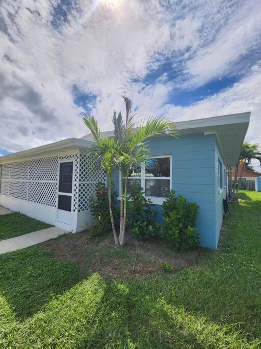 Bali Bungalow - Downtown Cocoa Beach Bagian luar foto